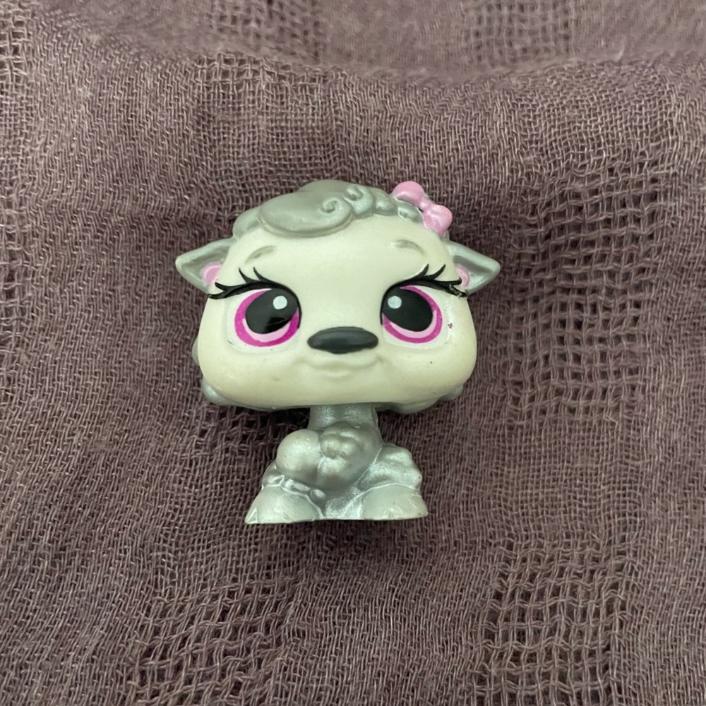 Bratz Littlest Angel Petz bobble head/Poodle Dog